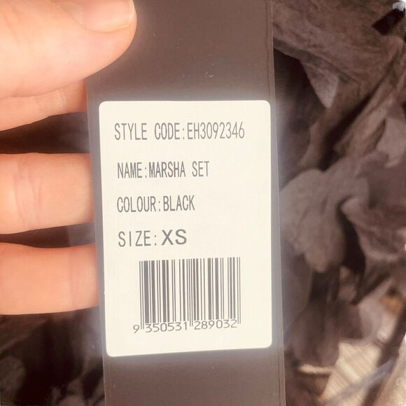 Elliatt Marsha Shirt & Skirt Set - Picture 7 of 16